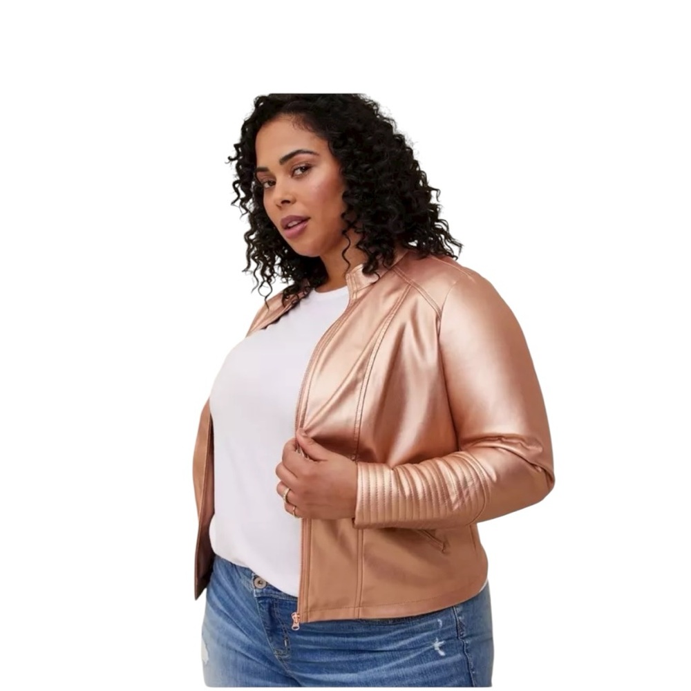 Torrid Rose Gold Faux Leather Moto Jacket Size 5 Edgy Metallic Lustrous Bold